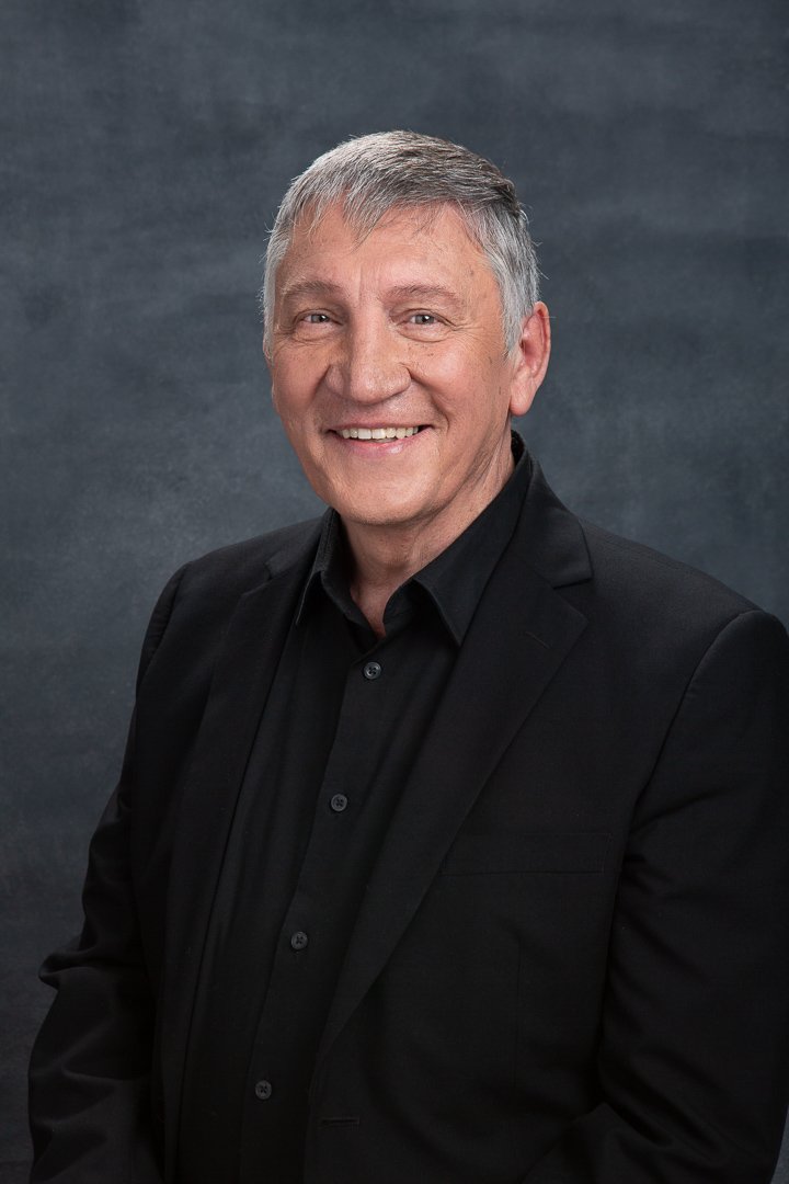 Dr Francois